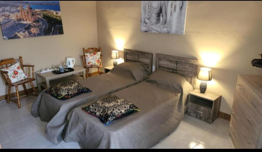 Lotus Guest House Malta Gzira Cameră foto