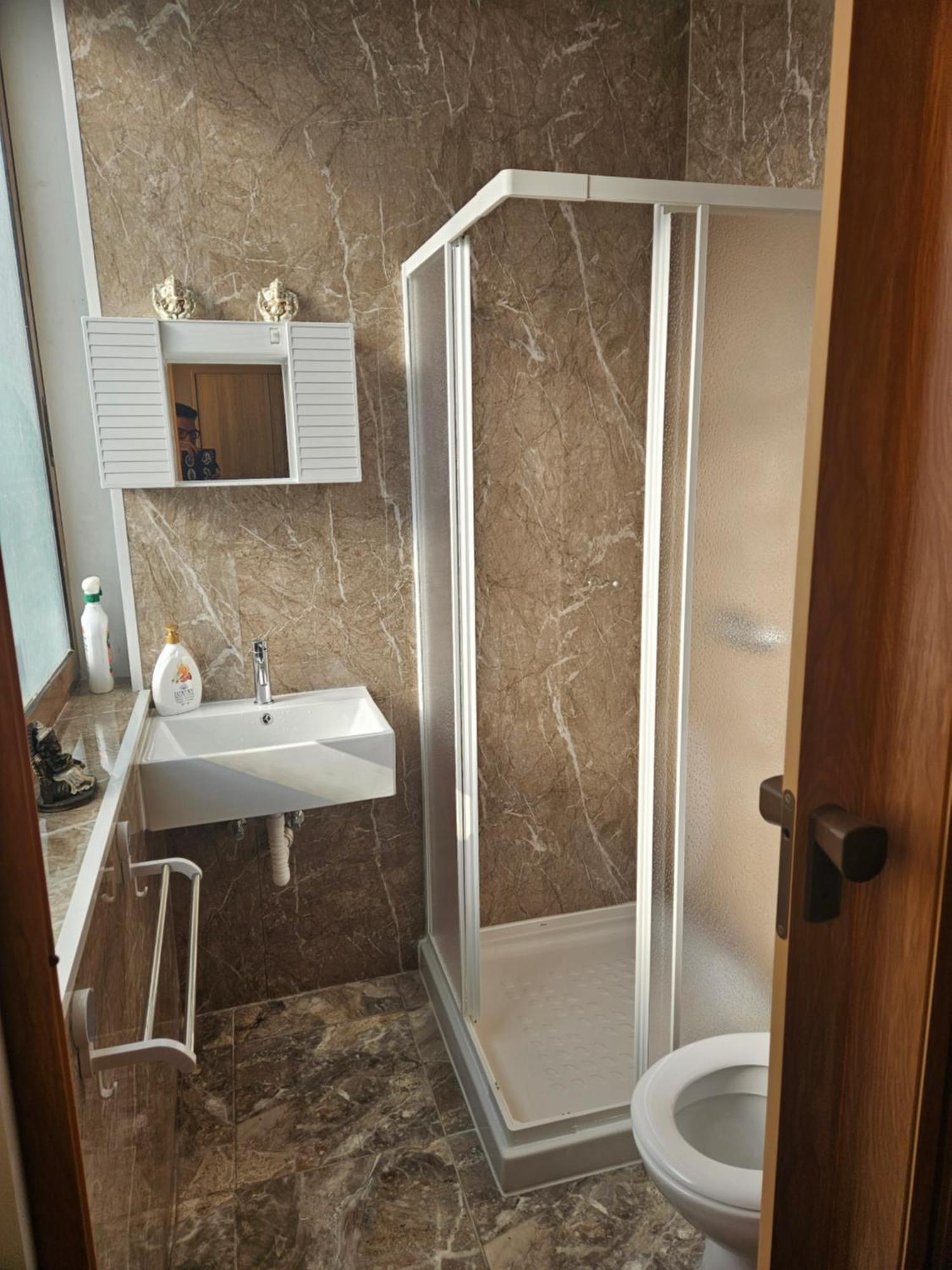 Lotus Guest House Malta Gzira Exterior foto